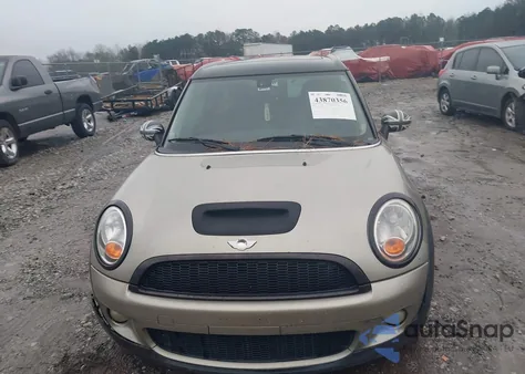 2008 Mini Cooper S Clubman z USA, uszkodzony, nr VIN WMWMM335X8TP87531